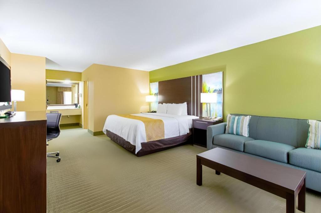 Quality Hotel 2*